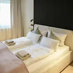 Boutique Hotel An Der Mosel - Ehemalig Hotel Kreuter كوبلنس