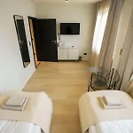 Boutique Hotel An Der Mosel - Ehemalig Hotel Kreuter فندق 3*