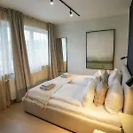 Boutique Hotel An Der Mosel - Ehemalig Hotel Kreuter فندق كوبلنس