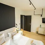 Boutique Hotel An Der Mosel - Ehemalig Hotel Kreuter Szálloda 3*
