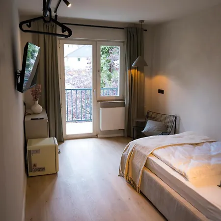 Weinhaus Kreuter Hotel 3*