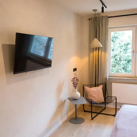 Hotel Weinhaus Kreuter 3*