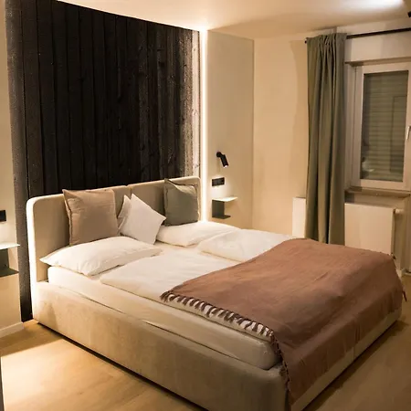Weinhaus Kreuter 3* Koblenz (Rhineland-Palatinate)