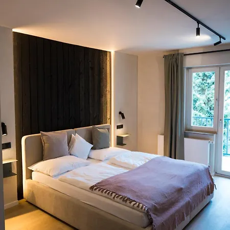 Weinhaus Kreuter Hotel 3*