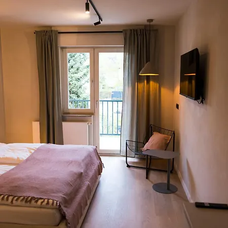 Hotel Weinhaus Kreuter 3*