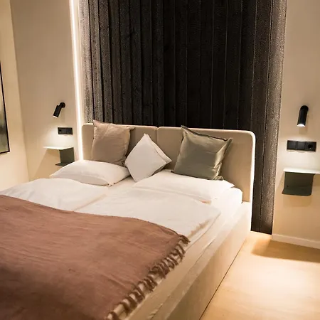 Weinhaus Kreuter Hotel 3*