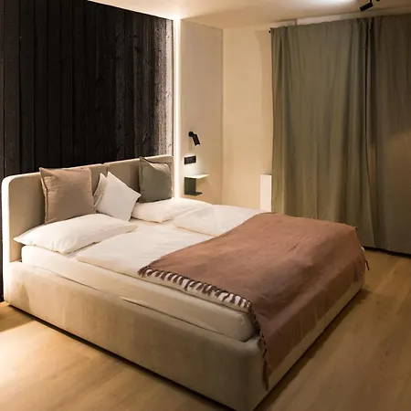 Weinhaus Kreuter 3* Κόμπλεντς
