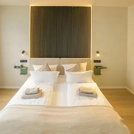 Boutique An Der Mosel - Ehemalig Kreuter Hotell