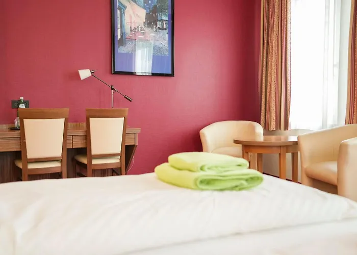 Weinhaus Kreuter 3* 코블렌츠