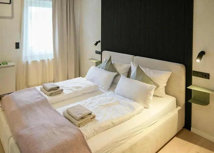 Boutique Hotel An Der Mosel - Ehemalig Hotel Kreuter كوبلنس