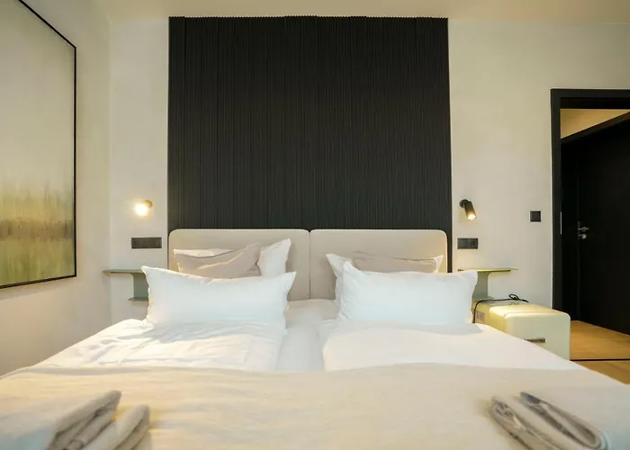 Boutique Hotel An Der Mosel - Ehemalig Hotel Kreuter فندق كوبلنس